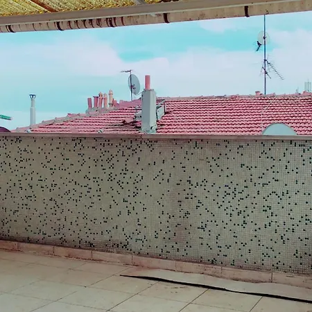 Eroz Old Хостел *